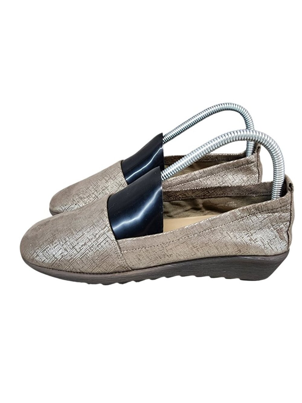 Studio Flexx Shoes Womens Size 8 Tan Shimmer Slip On Loafers
